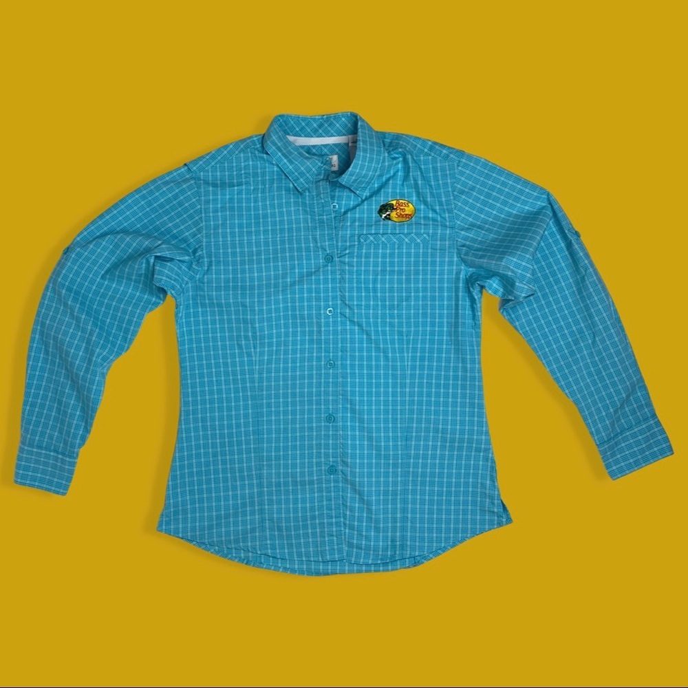 Bass Pro Shop Blue Striped Long Sleeve Button Up